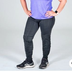 AGOGIE Women's +20 Resistance Pants black sz medium